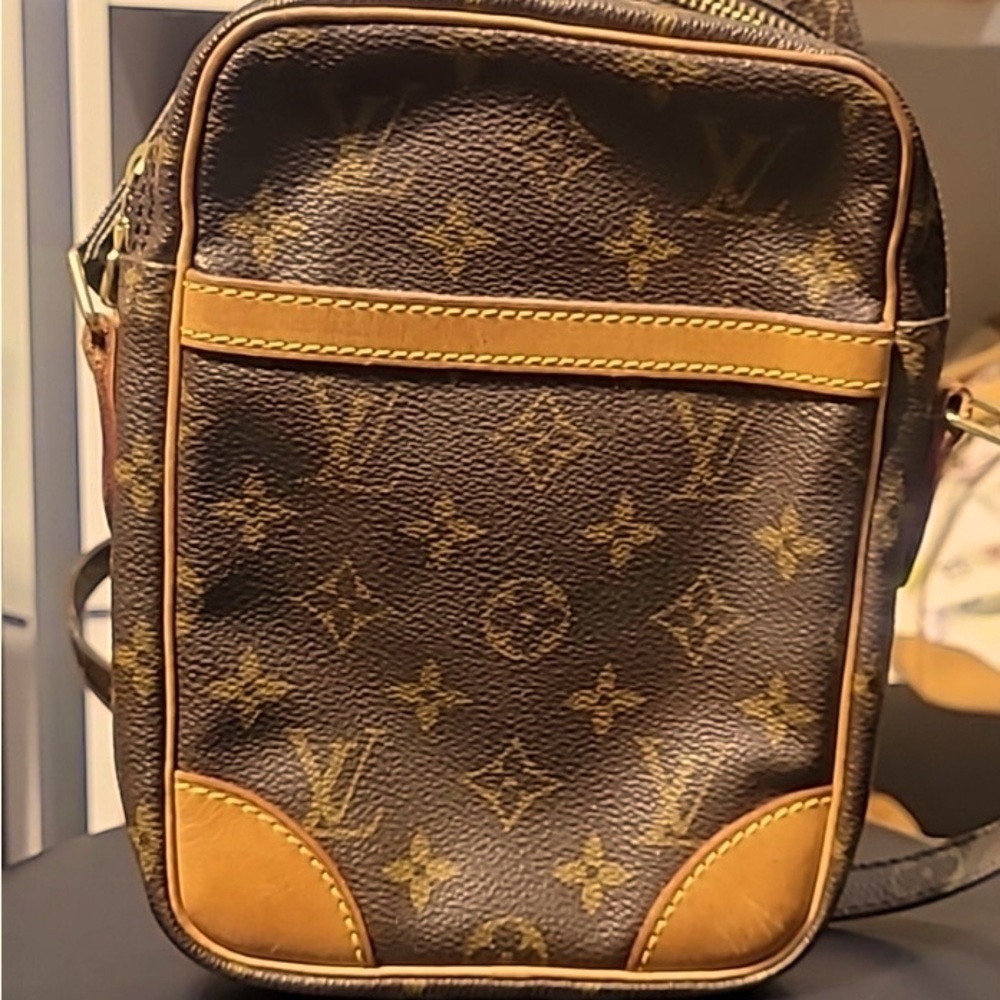 Louis Vuitton Danube PM small size